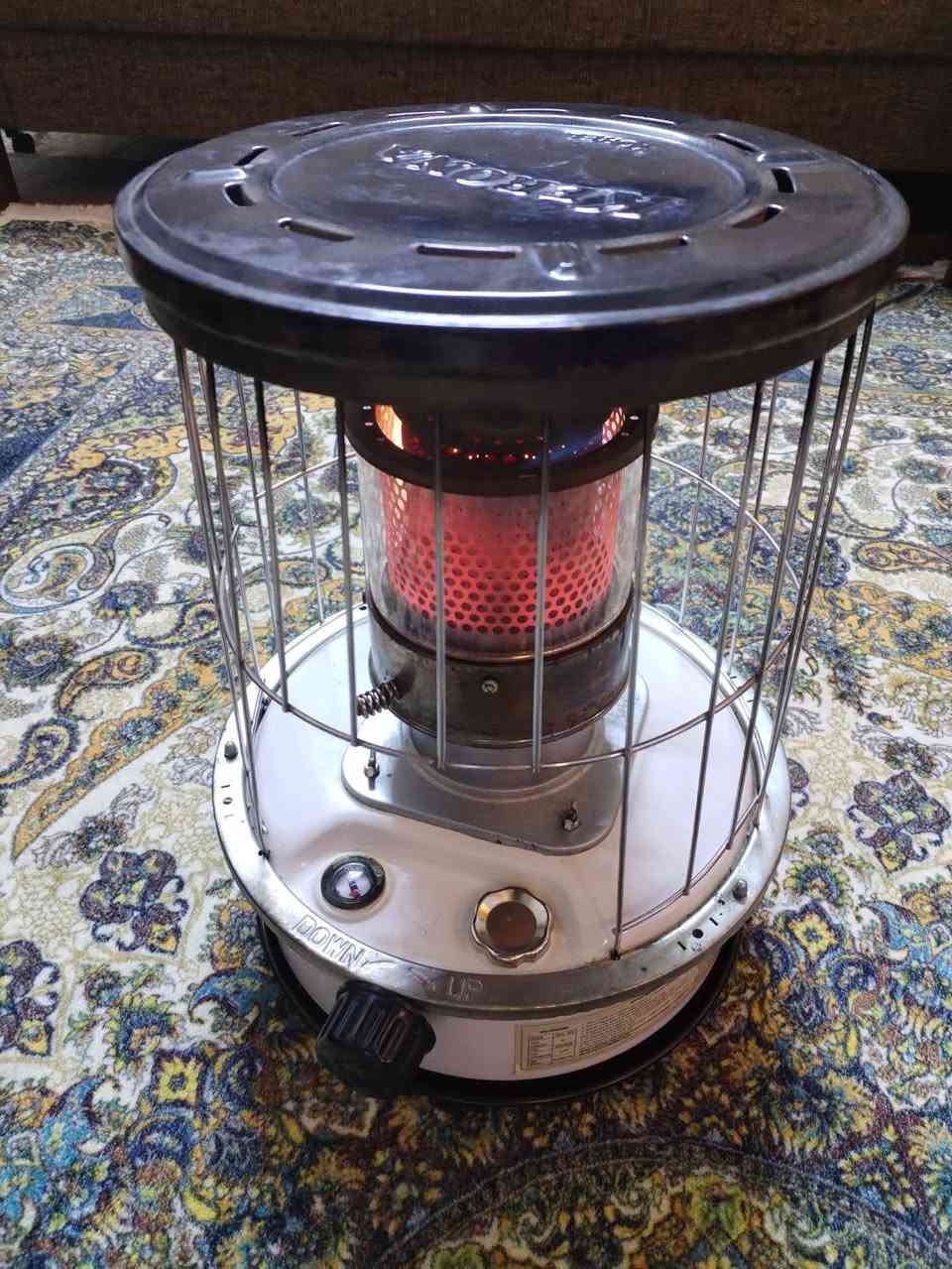 غراض للبيع كل حاجه ابسعر مكاني يم سيطرة الشعب القديمه بلسريدات الاتصال على الرقم ***********
