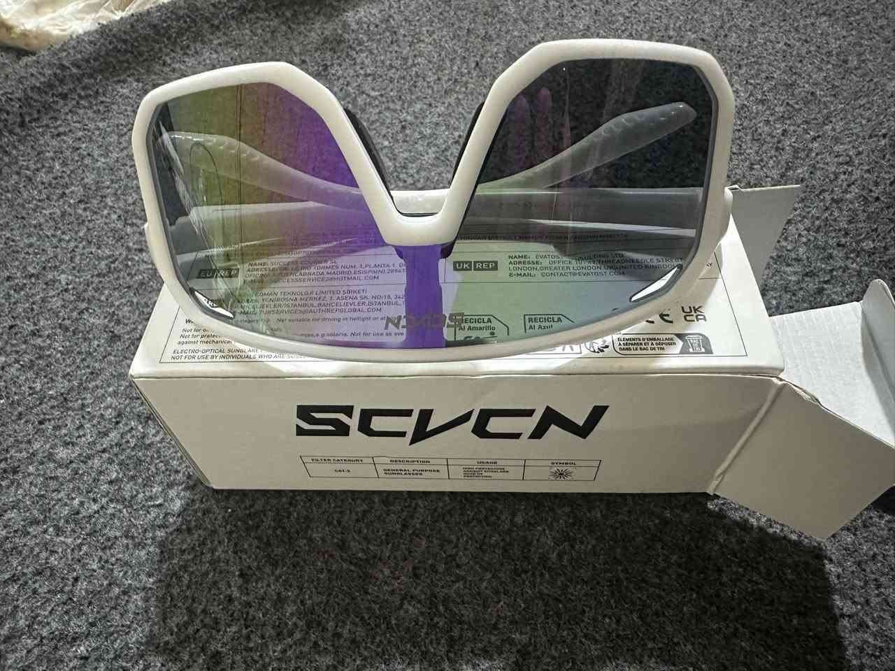 نظارة بهاذ الشكل قطعتين ماركةSCVCN القطعه به 10


**إذا كنت صاحب هذا الإعلان وتريد حذفه لأي سبب، رجاءا أرسل رسالة إلى الدعم الفني**