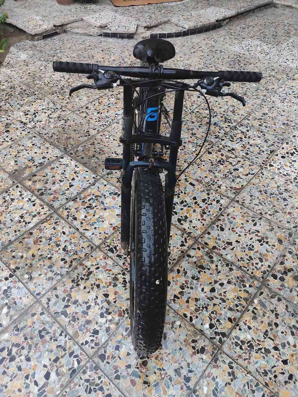 بايسكل دبابة 
نوديل 2021
نضيف جدا
السعر 135 و بي مجال 
المكان الزعفرانية 
للتواصل ***********
