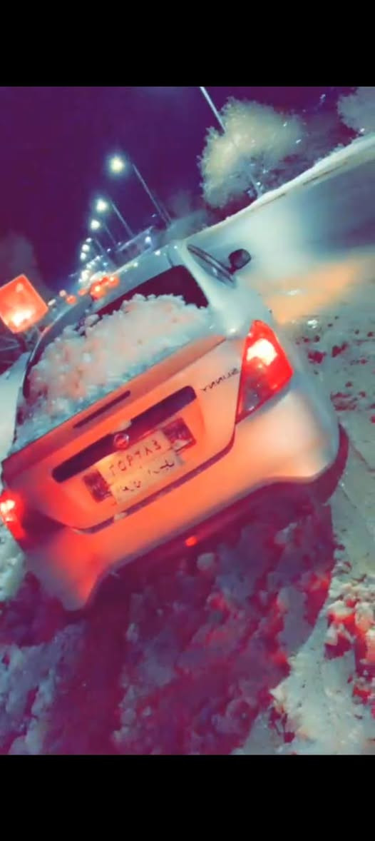 لاکشمیبای سلڤەر پێنج پارچەی هەیە جەمپەکی پشتی هەیە چاملغی سەکن هی پشتەوە مەحجونی هەیە ما باقی ئەوی دیکە لەسەر شوخت سبوغ کرایە پێشی کەپسە نوقتەی نیە یەک دو تەحدیلی هەیەماباقی گێرو مەکینە بەشەرت 189 هەزار ڕۆیە  450$ خرامەی لەسەرە دەت دەمەوە فەحسو هەزەی نوێیە سەنەوی 2023 تەواو بوە سحری 88 مەجالەکی زۆر زۆر کەم
***********
واتساپیشی لەسەری أربيل, العراق
