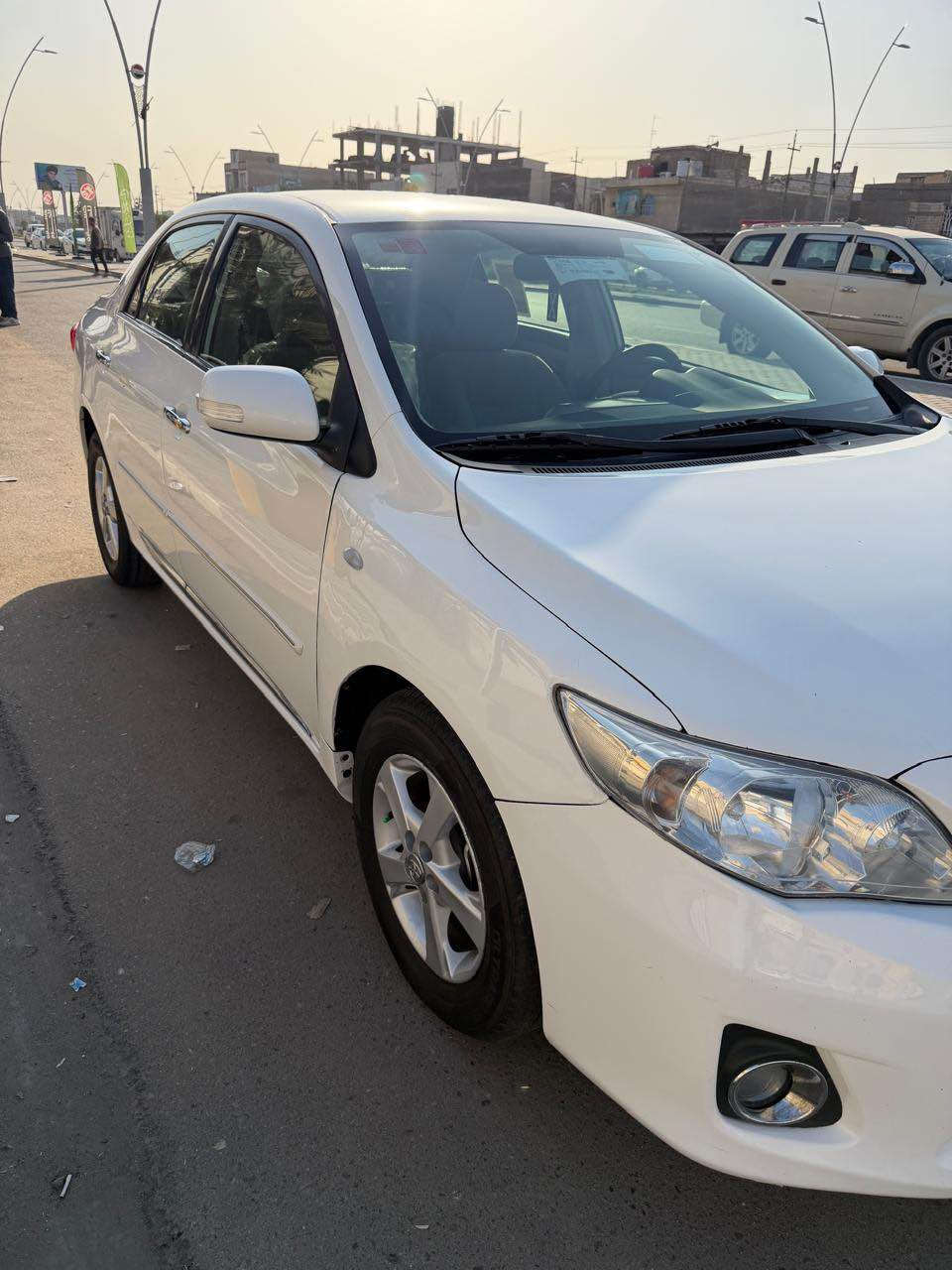 السلام عليكم 
كورلا موديل 2011
بيه بس البنيد الباقي كفاله 
رقم اربيل تريد تحويل تريد وكاله
السياره ماشيه 184 جاهزه ما تصرف عليه ربع 
سعرها 132وبيه مجال
*********** 
العنوان بصره البصرة, العراق
