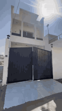 #دارللبيع عنوان: دروازه مساحة 100 م  فرع عريض 07701286868 / 0751859794...