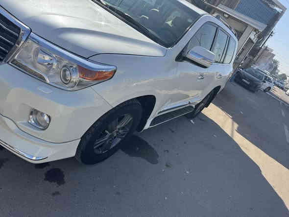 سلام عليكم :

للبيع – تيوتا لاندكروزر  او مراوس حسب القناعه

📆 الموديل: 2013  شكل 2014

حجم المحرك / 8 سلندر 

سعه محرك /4600cc

مكفول المحرك من كلشي  فقط الكير مبدل الدهن مالته
الكهربائيات التبريد والصدر كل جديده مابيه اي نقص السيارة جديده من كلشي

📍 الرقم: اربيل 

سنويه جديد هزه جديده

 🔁تحويل مباشر بدون وكاله
 

🏁المواصفات ❤️

فتحه سقف - كامرات امامي وخلفي - حساسات  امامي وخلفي وكشن جلد  وكشن السايق كهرباء

- تحكمً ستيرن - شاشه -- لايت زنون . و

📊 المسافة المقطوعة: 215 الف 

🎨 كفالة من الصبغ (فقط الدعامية الأمامية صبغ)

🪛 وبيها بارد مثل ما موضع بل سونار 

💰 السعر37500 الف دولار بيه مجال 

📍 المكان: بغداد الاعظمية او الصليخ
اذا اكو مراوس حسب القناعة 

للتواصل  ابوحسن

***********

***********

⸻
