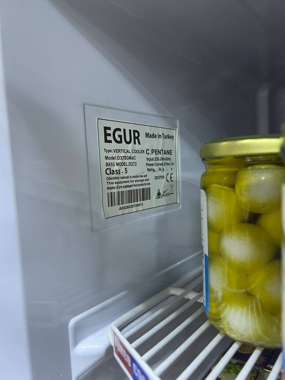 السلام عليكم
٣ عارضات عمودية للبيع
النضافة مثل مامبين بالصور 
شرط النظافة والتبريد والفحص 
جديدات صار فترة من اخذتهن سعر الجديدة ٦٠٠
رايدهن 
سعر البراد الواحد ب٤٠٠
واذا تاخذهن كلهن بيهن مجال بسيط
للاستفسار
‭***********‬
متواجد واتساب
