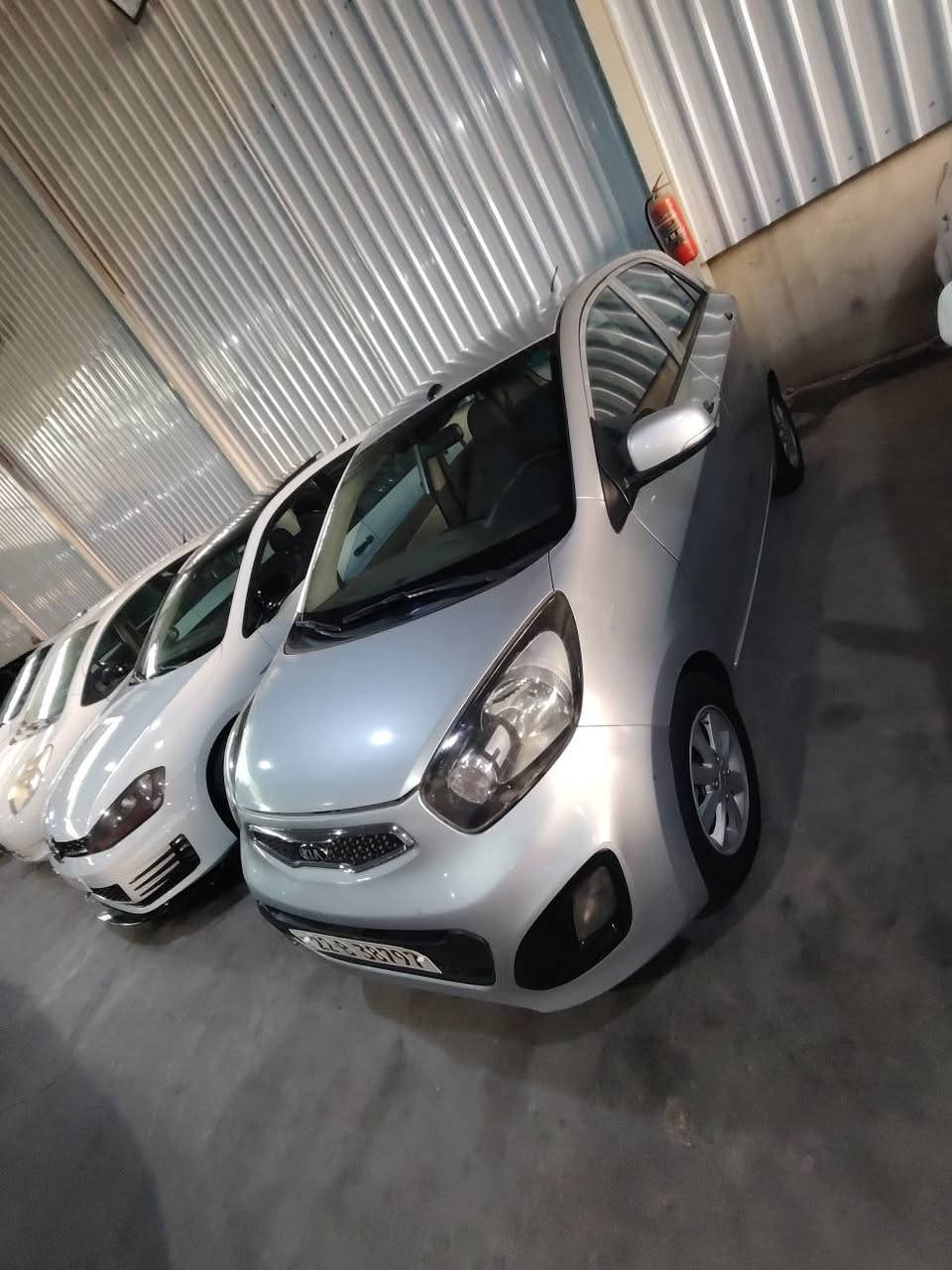 کیه بیکاتوخلیچی
مودێل 2013
یه ک درگای سبوغه بێ لێدانه
مواسفات 
توماتیکه 
چام کاربیایه 
ێیکویه 
کێرمه کینی تبرید به شه رته 
سه نه وی ڕه قه م نوێه 
شوێن هه ولێر
سعری 75$توزێک مه چال 
۰۷٥۰۱٤۰٤۷٤۷واتساب أربيل, العراق
