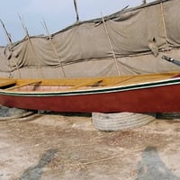 للبيع بلم 14ذراع معه مكينه 25مارنر مامفتوحه لاكير ولا محرك 07816483486