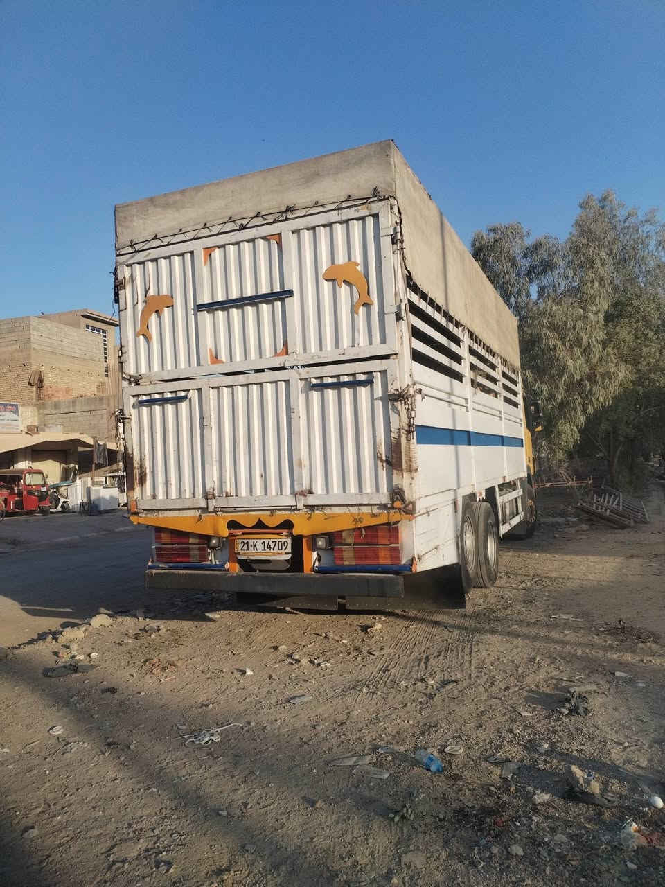 سلام عليكم بدي للبيع عنوان ديالى خان بني الاستفسار أكثر اتصل عل رقم ***********
