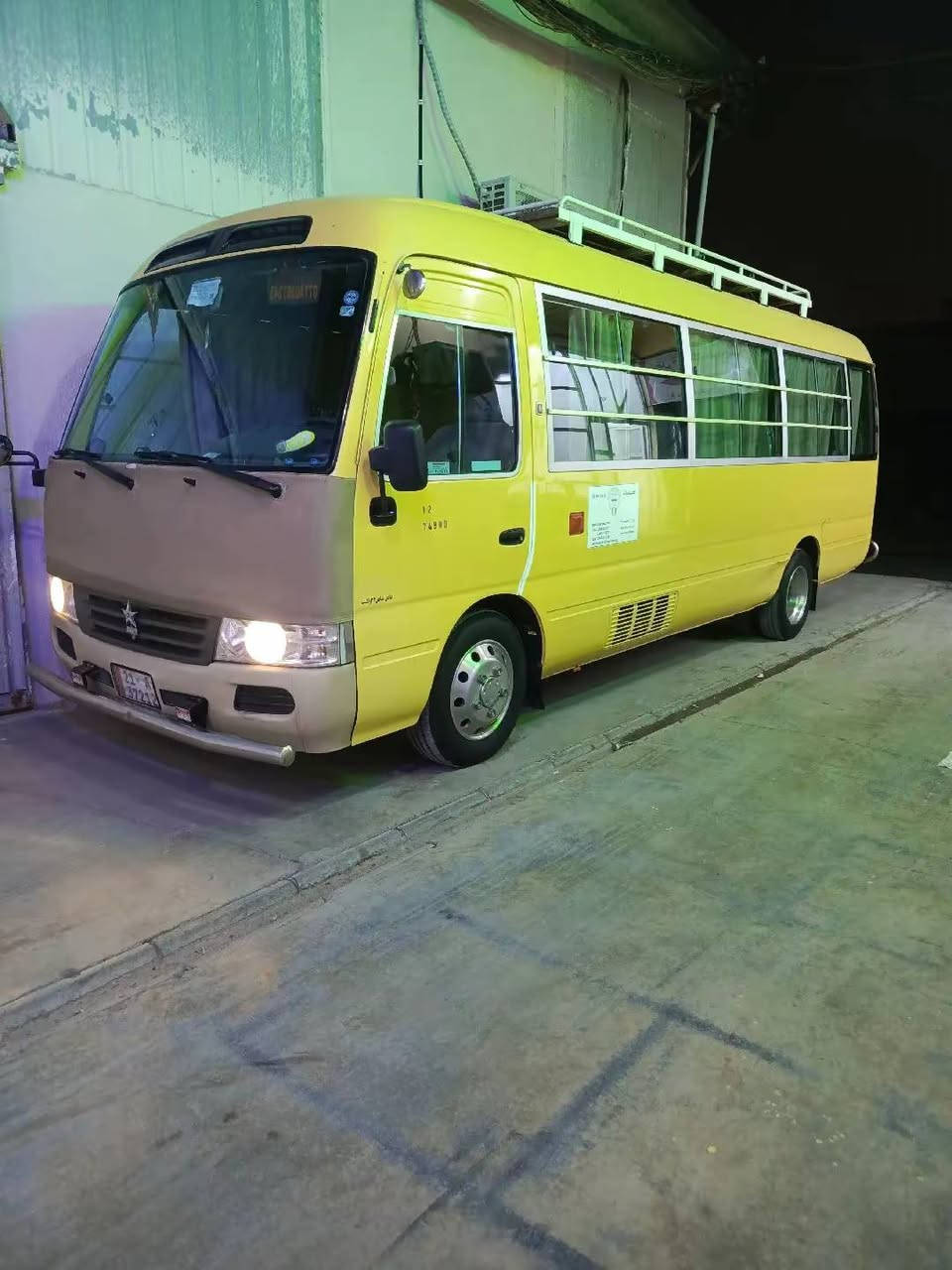 سلام عليكم  كوستر البيع  
***********
2014
سيارة بسمي
