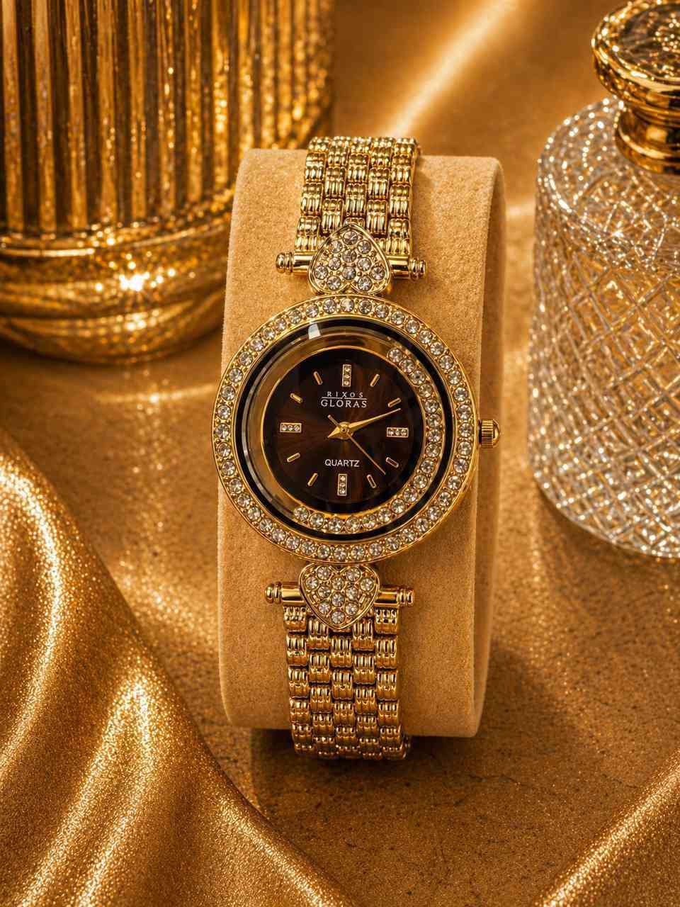 ساعتك = ستايلك 🔥  
موديلات جديدة، ألوان ترند، وجودة عاليه 💎  
اطلبي الآن قبل لا تخلص الكمية ⏳

عرض الافتتاح 
قطعتين ب٢٥ الف والتوصيل مجاني ☺️

للحجز ***********واتس 
او مراسلة الصفحه 

#ساعات_نسائية #ساعات #اكسسوارات_نسائية #ستايل #موضة #اكسسوارات #ساعة_يد #أناقة #تسوق_اونلاين #بنات
