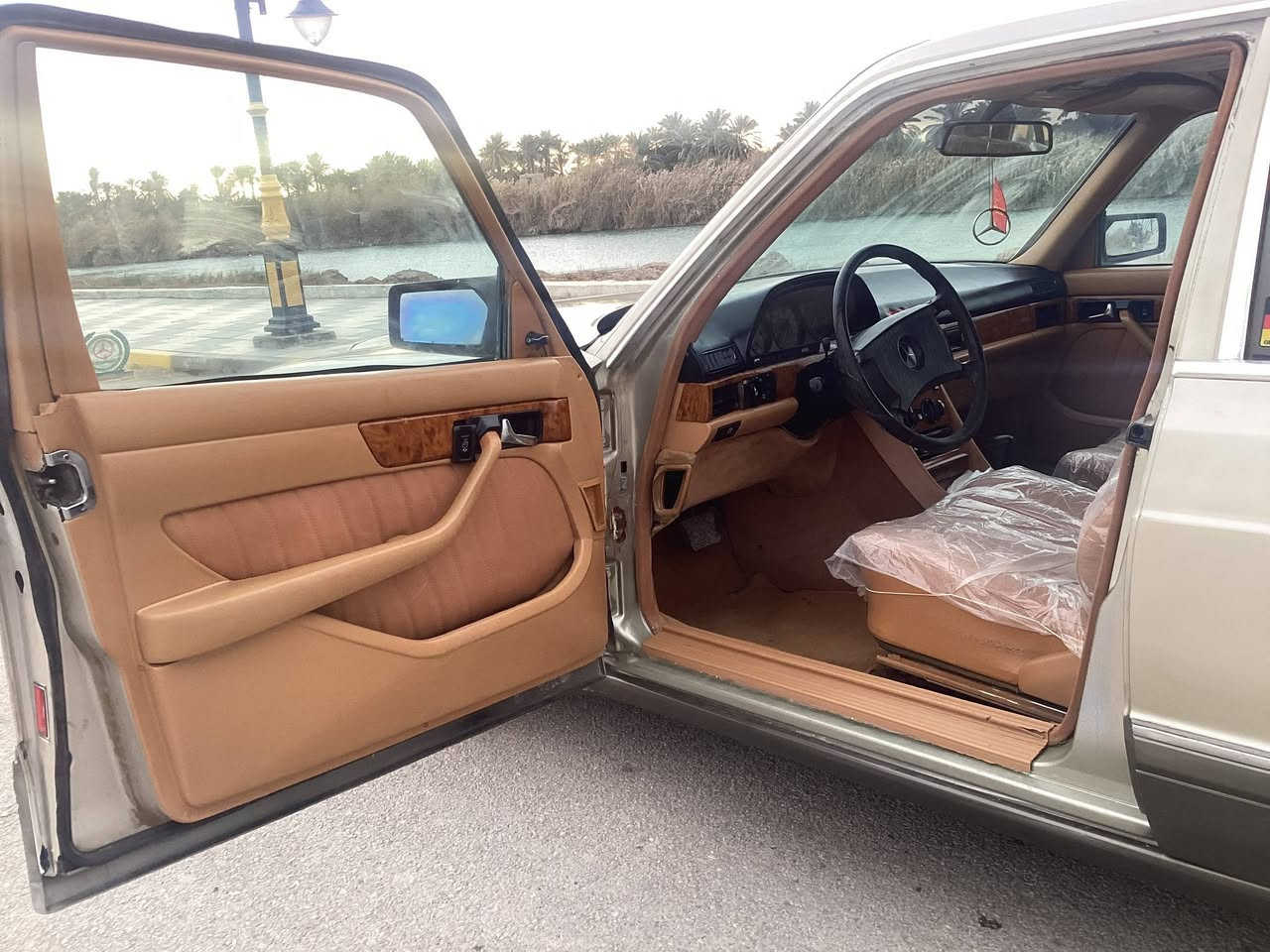 السلام عليكم
مارسيدس رئاسي موديل1990
رقم مثنى مشروع وطني تحويل مباشر السنويه لل2028
مصبوغه عام لجماليه مكفوله من ضربه عيب شرعي أصوليات 

مكينه محور ففتي3000 مكينه وكير حاويه شادهن مكفولات التنقيص ولا تبخير قواعد الدبلات بلاد

السياره جاهزه مال جناي دواخل كارتون صدر امامي خلفي كهربائيات كيجات كله شغال 

السعر المطلوب 65
العنوان ذي قار قلعة سكر للتواصل  
***********
***********
