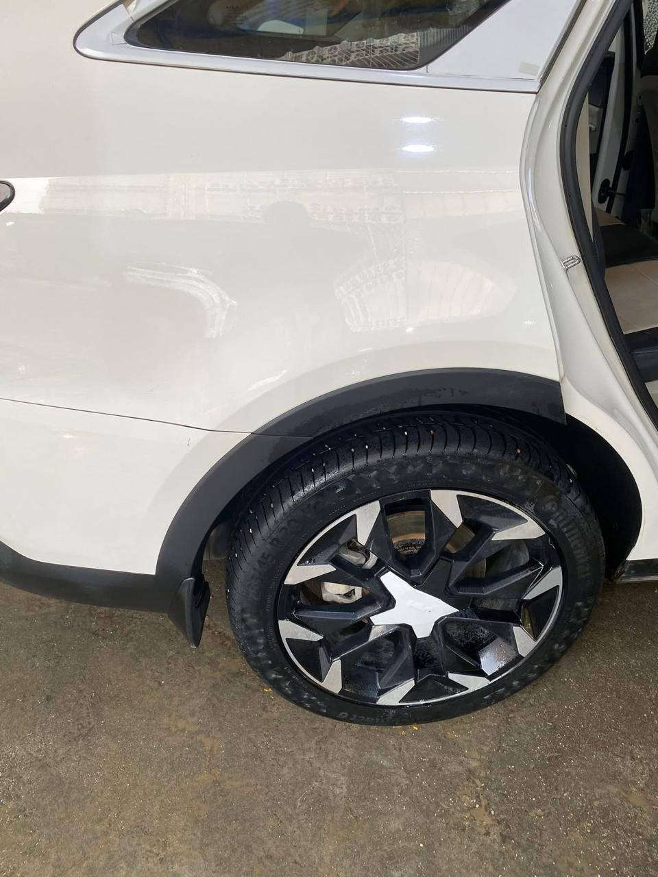 سورنتو 24 مكفوله
6 سلندر
داتو شو
ويل 20 
ماشية 50 
رقم بغداد
وباقي المواصفات المعروفه 
السعر 300 وبيها مجال 
***********
***********
