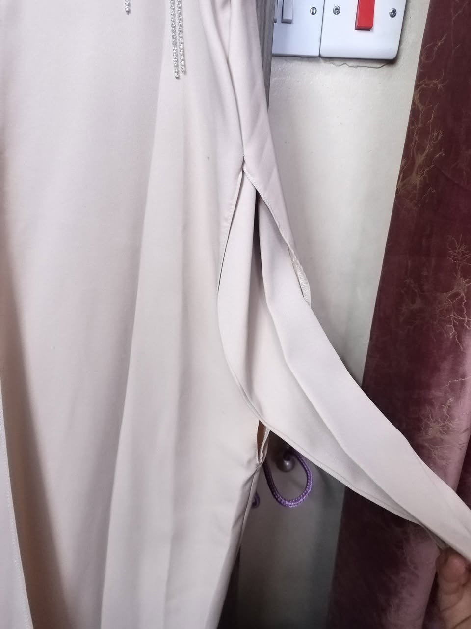 للبيع اثنينهم 
الفستان قياس ٤٢ ب٢٥ والبشت الكامل البيجي قياس ٤٤ ب٤٠ مملبوس أبد


**إذا كنت صاحب هذا الإعلان وتريد حذفه لأي سبب، رجاءا أرسل رسالة إلى الدعم الفني**