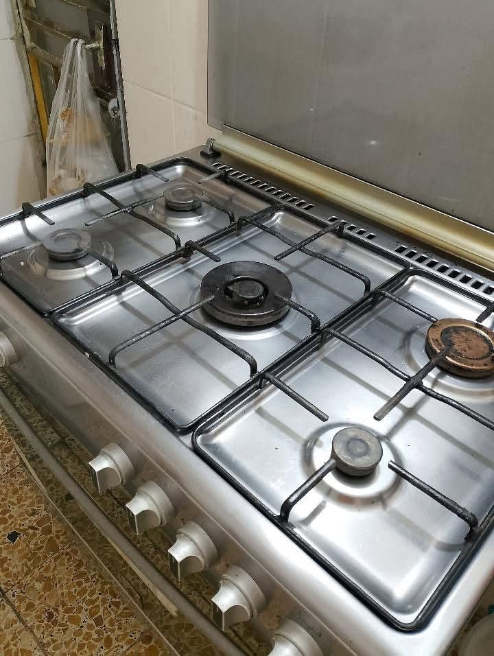 طباخ الحافظ للبيع ٥ مشاعل


**إذا كنت صاحب هذا الإعلان وتريد حذفه لأي سبب، رجاءا أرسل رسالة إلى الدعم الفني**