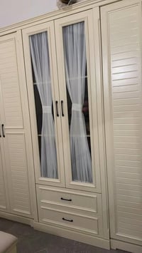 غرفة خشب • استخدام قليل • كربلاء