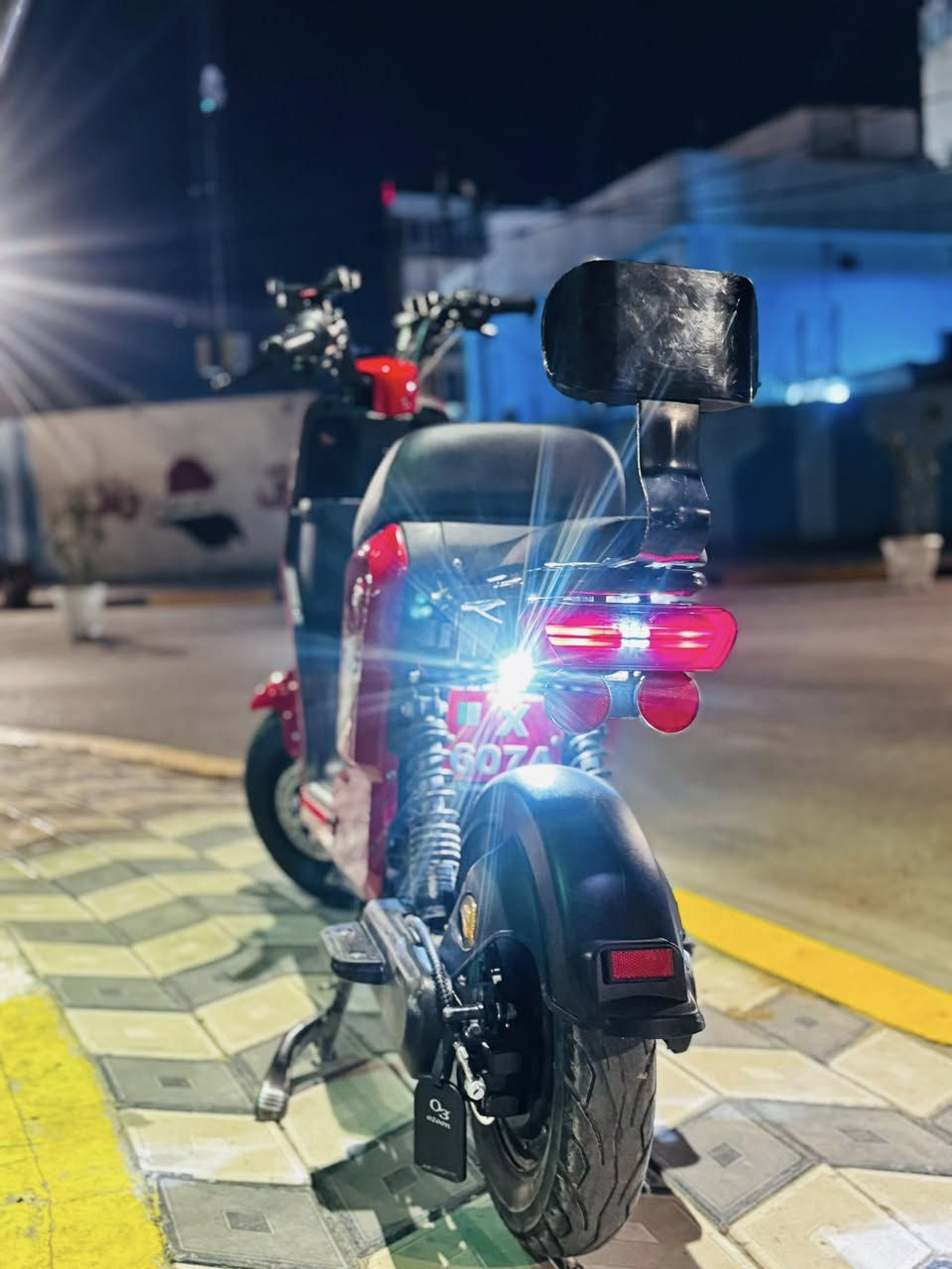 دراجه شحن R10موديل2025فول مواصفات بطاريات
عدد 5اصليه
نظام Rرجوع الى الخلف |
شاشه دجتل نظام الحديث مو القديم 
٧ تحديد اعطال 3سرع
بريكات هيدروليك قويه جداا
السرعه القصوى V7OKM
ملف 1200V زنونLED لايت
اشاير امامي خلفي
دبلات 2امامي هايدروليك 
السعر 470 بي مجال بايسكل نضيف
***********
