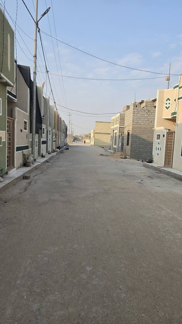 السلام عليكم متوفر قطع ارضي للبيع المساحه ١٠٠متر سند 25طابو زراعي إقرار محكمه تحتوي على كافه الخدمات بيع مستعجل سعر مناسب العنوان كربلاء مجاور سيد اسماعيل داخل مجمع بوابة الجنوب 
***********اسيا وتساب 
***********
