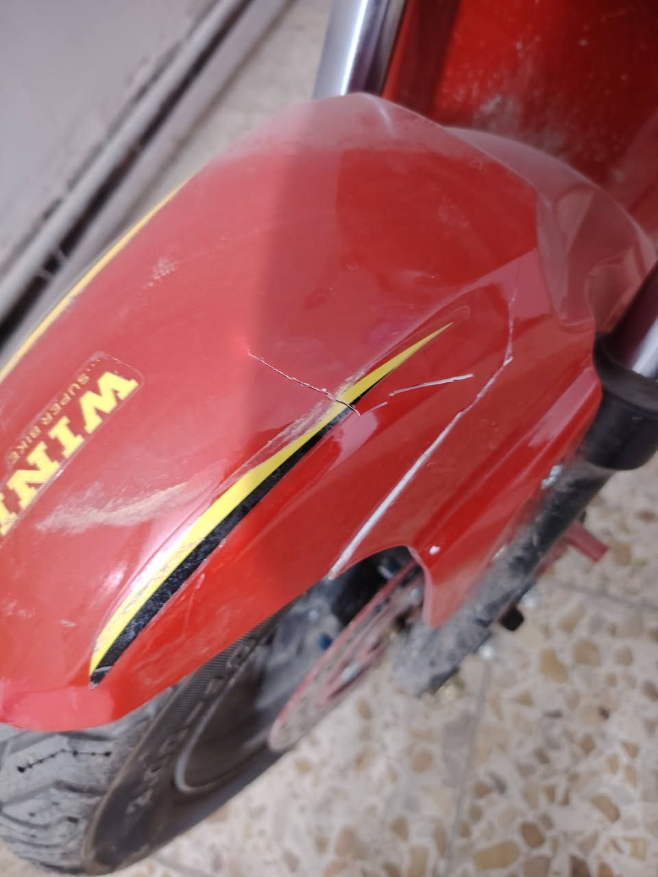 دراجة R9 للبيع صارلها شهر من ماخذيها اخت الجديدة فقط فطر بسيط جدا بالجاملو الامامي السعر ٤٥٠ الف المكان الدورة شرطة ابو طيارة


**إذا كنت صاحب هذا الإعلان وتريد حذفه لأي سبب، رجاءا أرسل رسالة إلى الدعم الفني**