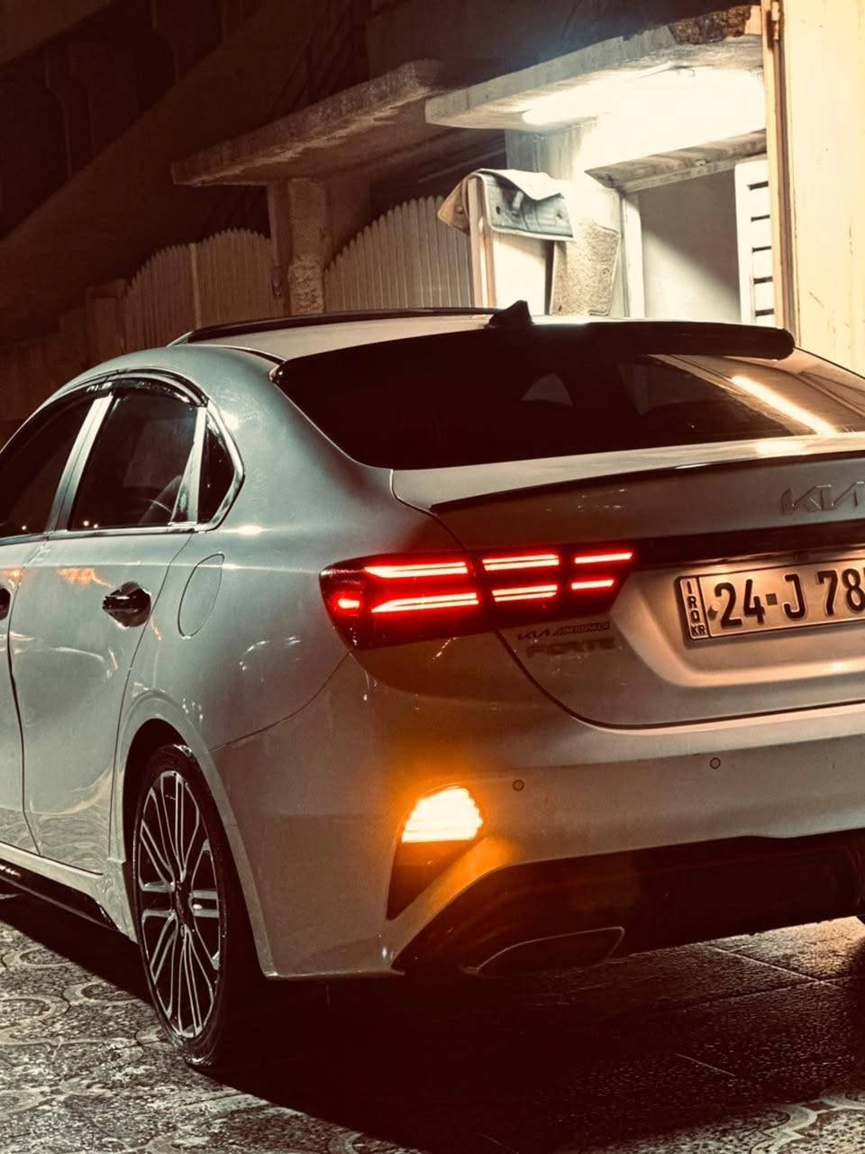 . .                             . 🦅بــــــعـــد الـــســـلامـ🦅. 

Kia Forte 2023 GT 

كيا فورتي 2023   GT 
                                      

                               ( 🎖️  بدون ايرباك 🎖️)

<<<<<<<<<<<<<<<<<<<<<<<<<<<<<>>>>>>>>>>>>>>>>>>>>>>>>>>>

-محرك 4 سلندر 1.6 توربو 
-رقم دهوك 
-ممشى 50 الف
-لون ابيض
سيارة جديدة بمعنى الكلمة 

🔵 السعر  _ طلب السعر في تعليقات الصفحة أو الضغط على زر الواتس اب للرد السريع

0751 145 1702 

                                  🔵 الـــــمـــواصــفـــــات 🔵

🔷كزوز رياضي 
🔶سلايد فتحة 
🔷ويل كب
🔶تبريد تدفئه بالكشنات
🔷رادارت امامي خلفي جانبي
🔶كشنات جلد حضن وعليها ختم gt line
🔷هاندبريك بصمه
🔶ثلاث انظمة قياده
(Eco+Normal+Sport) 
🔷اوتو هولد 
🔶ابواب بصمه
🔷صندوق بصمه
🔶تشغيل عن بعد
🔷بصمة تشغيل
🔶دخول ذكي
🔷لد نهاري
🔶فول تحكمات ستيرن
🔷مثبت سرعه 
🔶تحديد مسار
🔷نقاط عمياء
🔶حساسات خلفيه
🔷كاميرا خلفيه دواره 
🔶شاشه كبيره تدعم ابل كار بلي واندرويد اوتو
🔷تراكشن كونترول 
🔶مانع انزلاق
🔷شاشة اعطال واشارة ترحيب وعرض العطلات وقياس ضغط الاطارات

                                        🔵الـــــــضــــــرر 🔵
جاملخ وبوند بدون دواخل بدون ايرباك 

                              ==========================

 مكان السيارة موصل 

لايك ومتابعة للصفحة ليصلكم كل ماهو جديد ومتميز
شركة إرَم لتجارة السيارات شعارنا المصداقية والثقة

*********** اسيا
***********  عبدالرحمن الخياط
