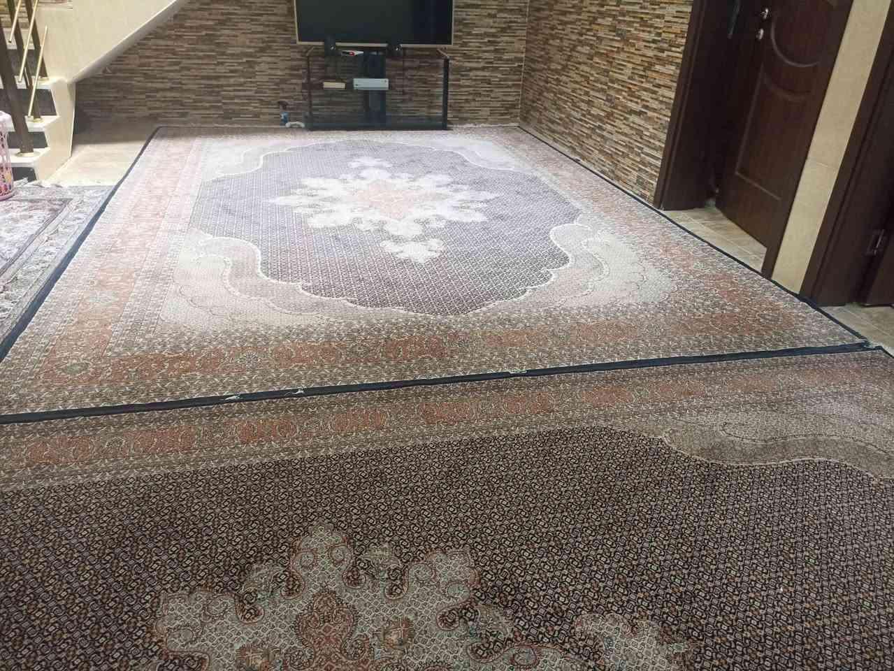 دوو فەرشی ئەسڵیی ئێرانی تاقمن
یەکێکیان ٢ بە ٤ م
ئەویتریان ٣ بە ٤ م
هیچ رەنگیان نەگۆڕاوە و هیچ عەیبێکیان نییە


**إذا كنت صاحب هذا الإعلان وتريد حذفه لأي سبب، رجاءا أرسل رسالة إلى الدعم الفني**