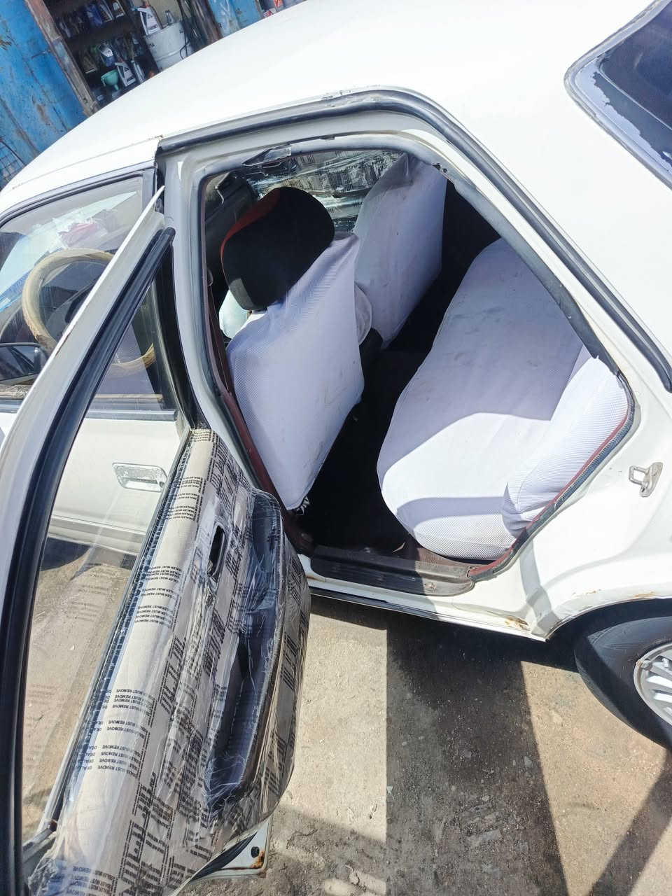 كرسته كصيف رقم الماني سنويه سنه ونص بعد محرك جديد كير مصار شهر من شديته مال كصه شرط بيه قاصر واحد بعد سنه ونص وتتحول بسم ابن عمي سيارة جاهزه شغل وطلع وين ميعجبك نص تحويره بريك بلاد مسحات بلاد حته الضفيره مال البلاد موجوده بيه هيه وعقوله السعر 42وبيه مجال‏‪***********‬‏
