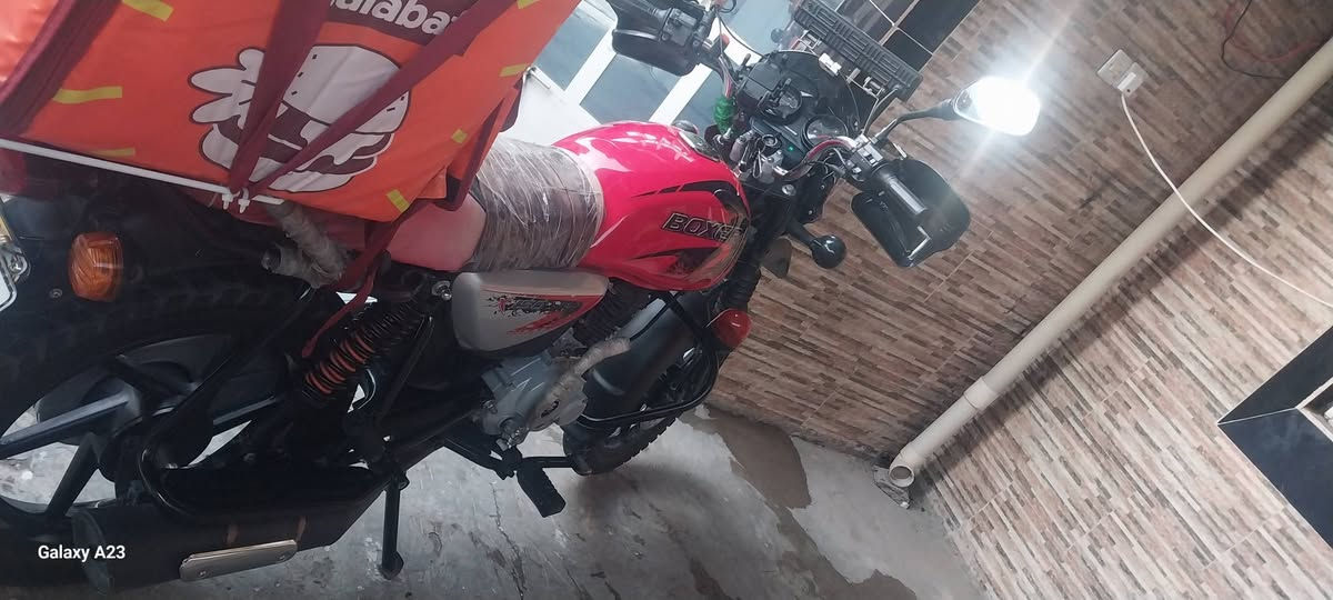 سلام عليكم ورحمة الله.
للبيع للبيع. دراجه بوكسر ٢٠٢٣

دراجه على وضع الشركه 

مرقم انكليزي بئسمي 

السعر ٢٥٠٠ وبيهه مجال 

دراجه خير من الله 

مكان الدراجه بغداد قضاء المدائن 

***********
اتصل بيك خير وتدلل
