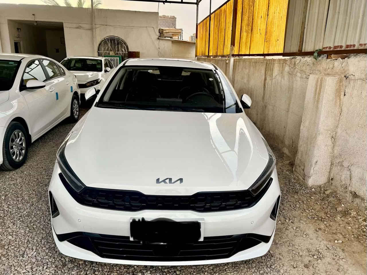 السلام عليكم كي 3 للبيع موديل 24 رقم اربيل فول مواصفات كفاله عامه محرك 1500 دبل نوزل ماشيه 38 سياره اخت الزيرو مكان السياره واسط الصويره الشراي يتصل ***********
