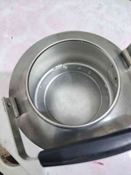 قوري ياباني قديم
النظافة واضحة بالصور
السعر ١٥ الف
بغداد البلديات ***********
ماعندي توصيل
