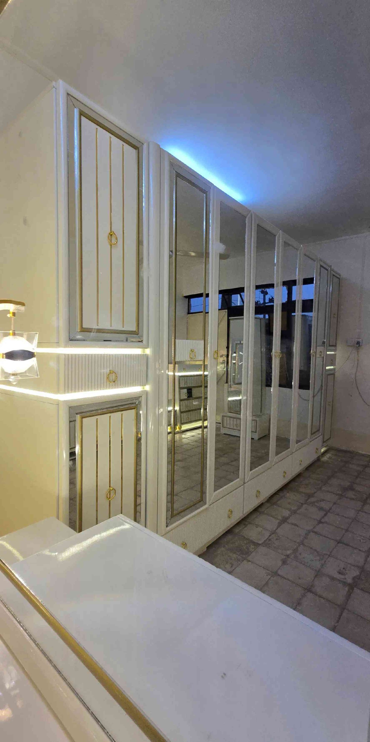 خيال للأثاث العراقي الحديث #تصميم_داخلي_مودرن #نجارة_عصرية #اثاث_فاخر #خيال #ورشه_خيال 


**إذا كنت صاحب هذا الإعلان وتريد حذفه لأي سبب، رجاءا أرسل رسالة إلى الدعم الفني**