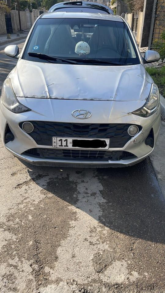السلام عليكم
هونداي i10

موديل 2021

السيارة حادثهه فقط بنيد ونفسة ممبدلي ضربة سطحية بالبنيد فقط ومغلفي نفسة ممبدلي بلادي مثل ما موضح بالصور عدا هذا السيارة مكفولة من صبغ من ضربة اي شي مبيهه بلادية كولهه ماشية 74 الف تحويل مباشر الرقم انكليزي بغداد مثل مموضح بالصور مكان السيارة بغداد الدورة 

سعر السيارة 105

للتواصل فقط واتساب على هذا الرقم 
***********
