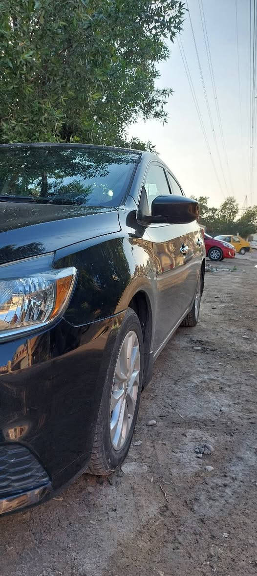 نيسان سنترا ٢٠١٩ sv
السيارة نظيفة كلش ماشية ٣٦ الف
وارد امريكي ضررها قبق صندوق 
السيارة بأسمي سعرها ١٢٢ وبيها مجال بسيط 
***********
