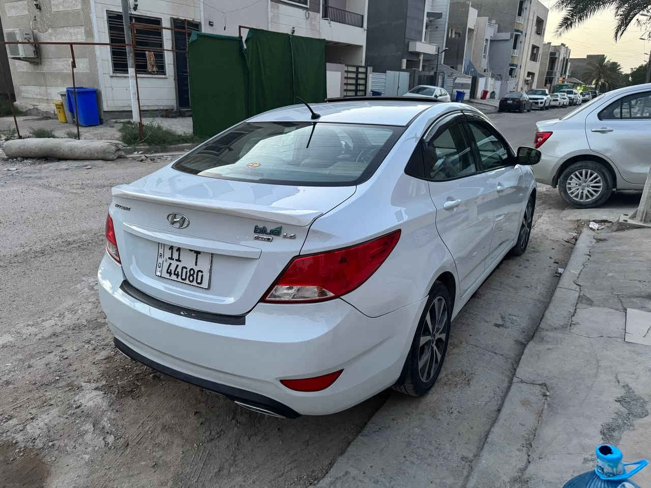 السلام عليكم
هيونداي اكسنت خليجي ٢٠١٨ محرك ١٦٠٠ للبيع سيارة مناقصها اي شي باسمي
مكان السيارة بغداد اليرموك
للتواصل ***********
السعر ١٦.٨٠٠.٠٠ مليون
