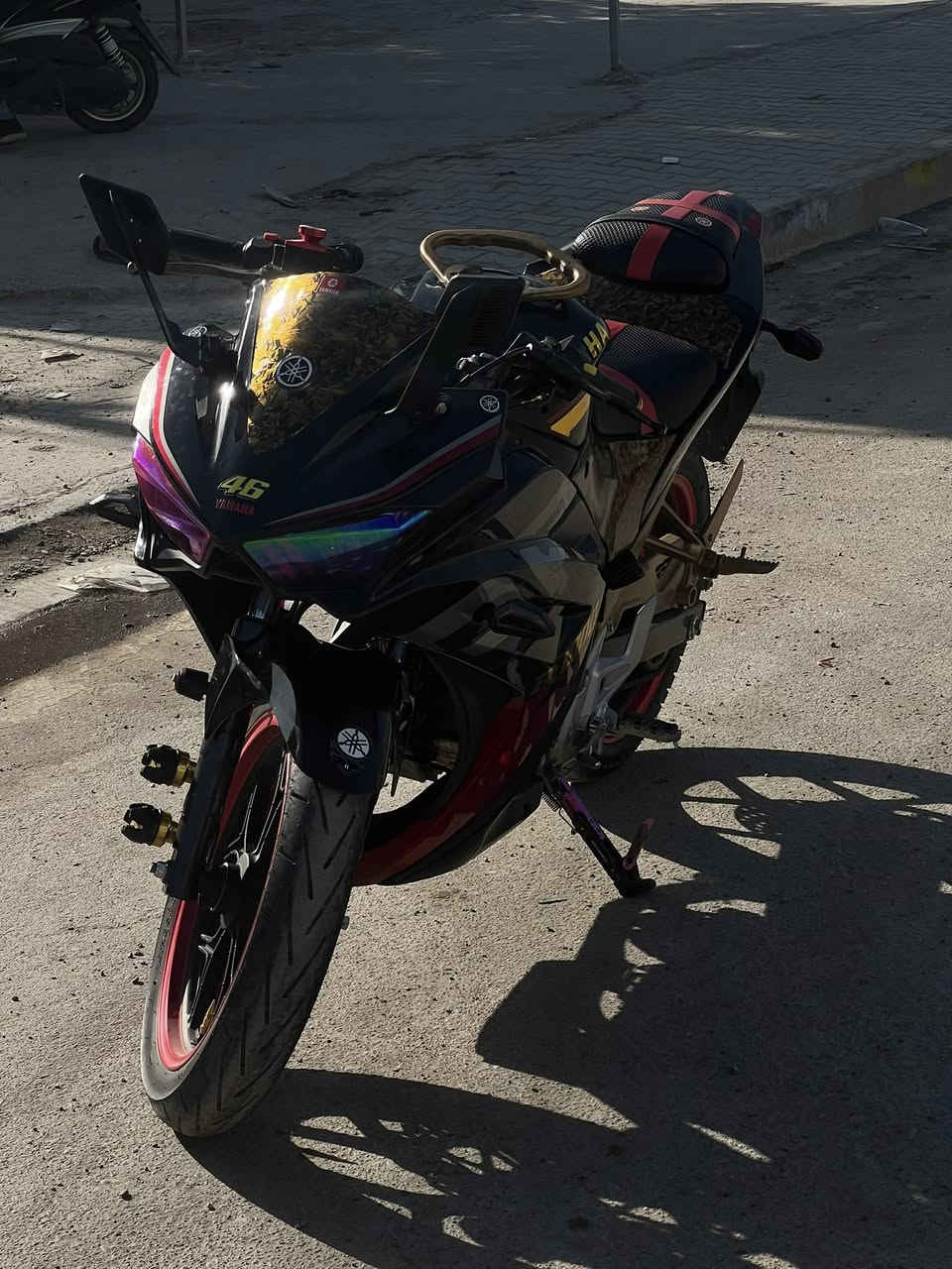 السلام عليكم
للبيع دراجه دايوان بطح R200 الدراجه خير من الله كير مكينه كلج  جاهزه عليها تزويد فول مع وشوم دراجه متعوب عليها صوت فصلات تصطر بيها كم ملاحضه بل كفرات يترتبن يم ابو الفايبر كلاس المكان بغداد رئاسه العبيدي شارع عشرين السعر1650وبيها  مجال قليل *********** للملاحظه الصور ضالمتها كلش لين
