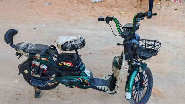 سلام عليكم  شلونكم حبايب گلبي  عندي هاذ لماطور الكهربائي  ريد ابيعه وطالب بيه لسعر 175 العنوان لاانبار فلوجه  لمنطقه الشهداء قرب عمارت الجنابي  رقم الهاتف  *********** وشكرا
