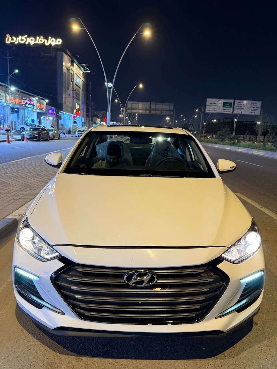 ‏سلام عليكم￼  بيع مستعجل وسعر مناسب النتره مديل2019 خليجي سوبر سياره فول مواصفات بصمه فتحه جاهزه عوزها فقط بوري مال تبريد رقم اربيل شراي يتصل*********** سعر124 البصرة, العراق
