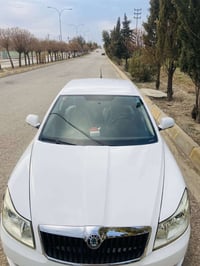 سکۆدا octavia  مۆدێل 2010  تەکسیە کراوە بە خسوسی  سەنەوی تازەیە  گێر ع...