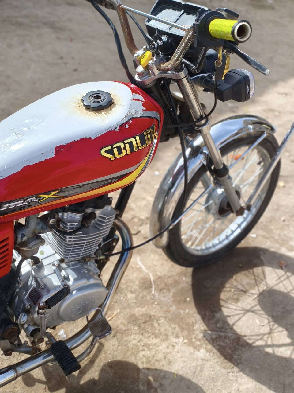 سلام عليكم دراجه تايكر 22 البيع السعر خاص


**إذا كنت صاحب هذا الإعلان وتريد حذفه لأي سبب، رجاءا أرسل رسالة إلى الدعم الفني**