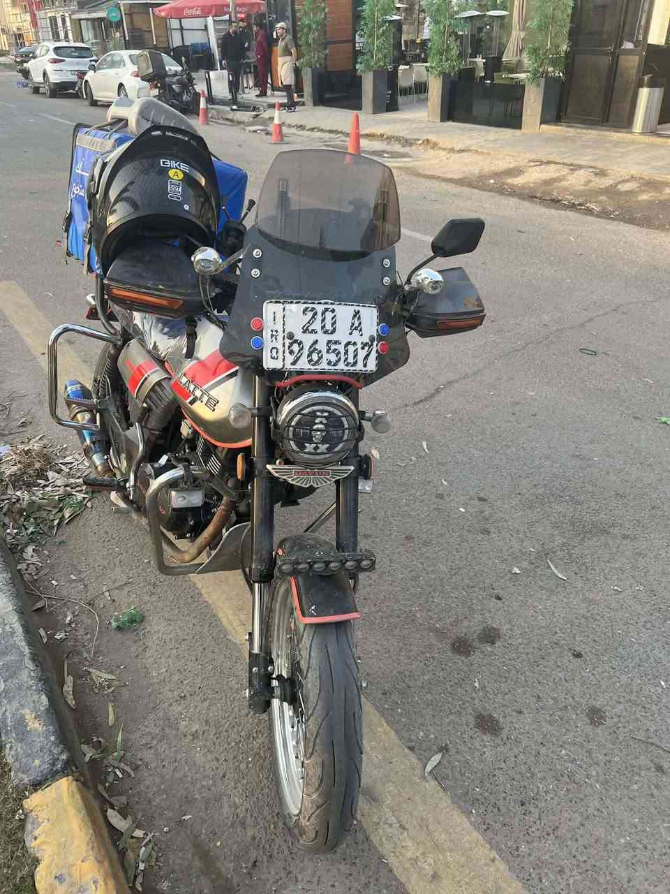 السلام عليكم دايوان لايتي موديل 22ماشية 43الف دراجة كاملة مابيهة برغي نقص مبدل بولبرن مال شفت مال الكير بس  رقم ديالى بسمي تايرات جدد جوبلس مو جوب للبيع او مراوس سعر مليونين ومية  ***********
