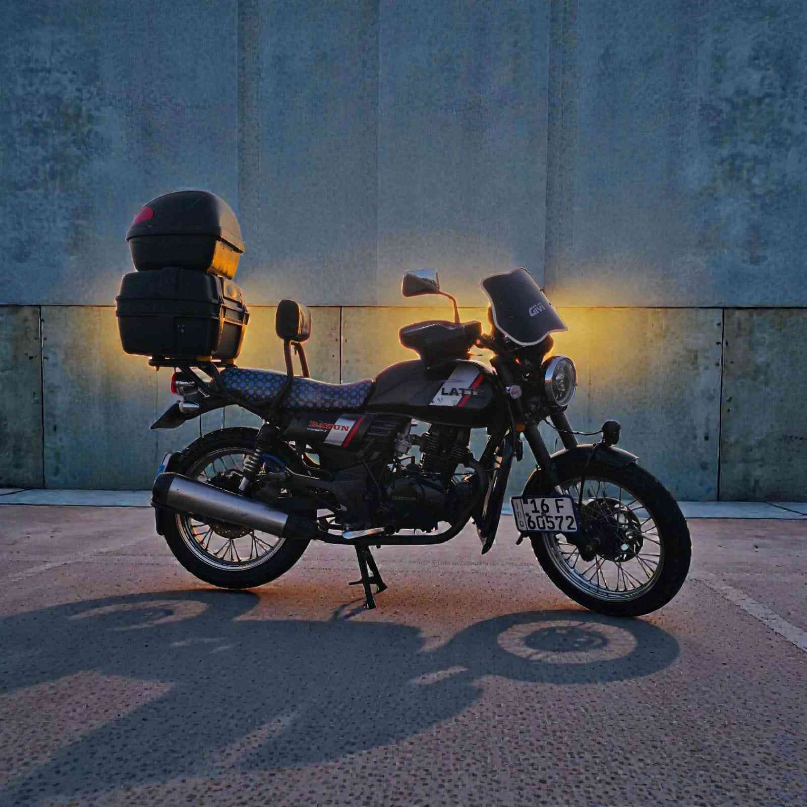 يا الله سلام عليكم شبابنا دايوند لايتي لبيع رقم دراجا مرقمه دراجا حلوه ومال خبزه مكاني نجف حي ميسان سعر خاص هاذ رقمي لتواصل ***********
