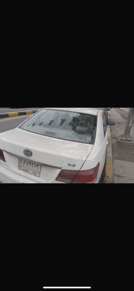 سياره للبيع نوع بي واي دي جي ثري
موديل٢٠١٣ بغداد بأسمي سنويه لغايه شهر آذار ٢٠٢٦
صدر السيارة جيد وكذالك الكير 
المحرك عطله لاسيتك والف 
للاستفسار ***********
العنوان بغداد
السعر ٤٣ ورقه قابل للتفاوض
