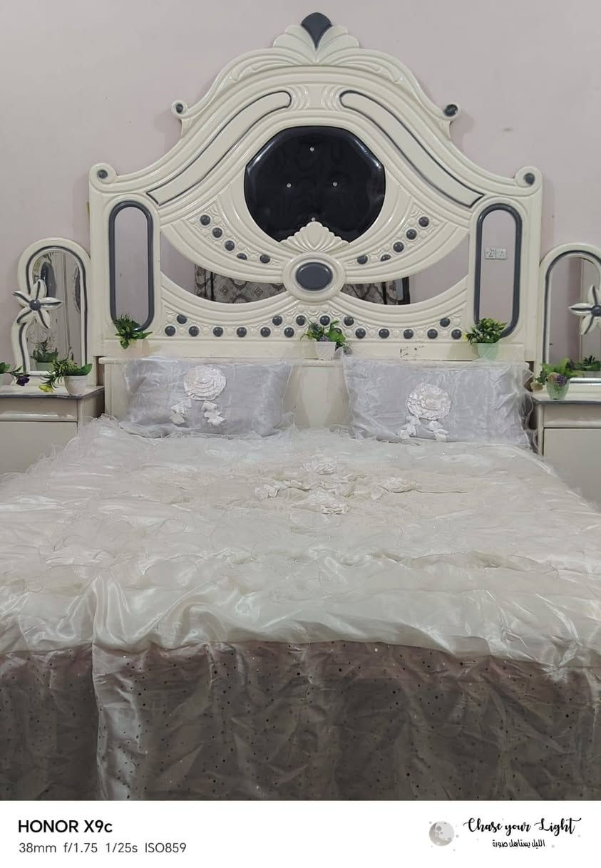 غرفه نوم توج خشب عراقي صاج صبغ حراري السعر 550 الف وبيها مجال
العنوان الرمانه منطقه البوعبيد للاستفسار *********** او واتساب
