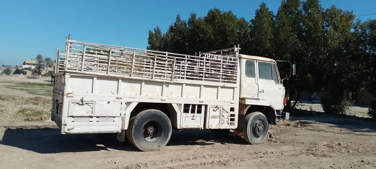 السلام عليكم هينو موديل 81 جاهزه التفاصيل اتصال /***********/
