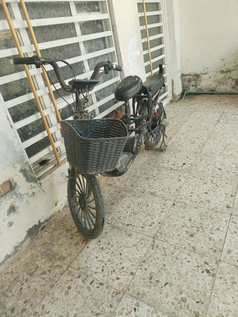 سلام عليكم  متاح دراجه شحن نقص بس بطاريات  سعر قيم وخذ عنوان كوت شهداء


**إذا كنت صاحب هذا الإعلان وتريد حذفه لأي سبب، رجاءا أرسل رسالة إلى الدعم الفني**