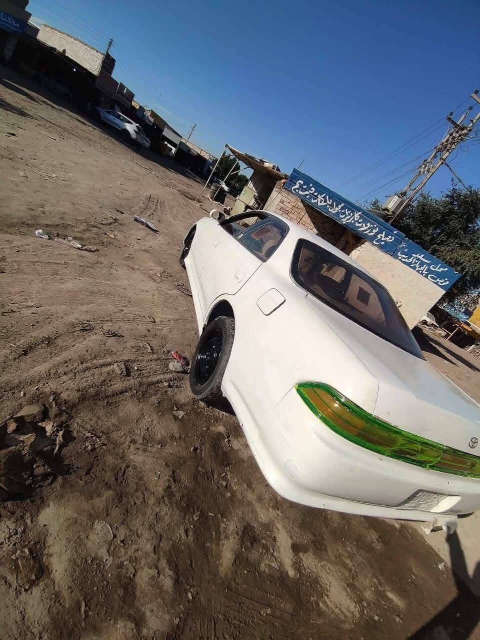 رقم بغداد 

حداديه جديدة

محرك كفالة  

كير كفاله 

مداور شوكت متريد أدور 

مصبوغه عام جمالية 

مكان السيارة النجف ***********

السعر 35 وبيها مجال بسيط النجف, العراق
