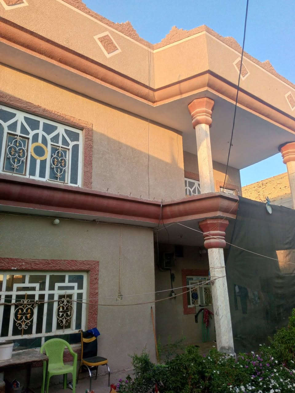 السلام عليكم
بيت للبيع مساحته ٣٠٠
طابو صرف طابقين بناء سنت ٢٠١٦
حي العسكري شارع ٣٠  قرب مركز الشرطة المنتصر مقابيل مدرسة دار السلام     رقم الهاتف ***********
هذا الرقم بي واتساب
