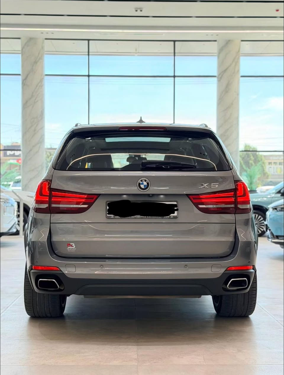 BMW X5
موديل 2017 
بدون دعم بدون صبخ 
ماشي 84 الف كيلو متر 
محرك 3.5  سته سلندر توين توربو 
شركة عروش فول فول 
رقم دهوك  رقم سنوية كلها جديد  تحويل ثاني يوم 
سعر سياره. 180 بيها مجال. بدون مراوس فقط ابيع 
٠٧٥١٨٣٤٦٥٤


**إذا كنت صاحب هذا الإعلان وتريد حذفه لأي سبب، رجاءا أرسل رسالة إلى الدعم الفني**