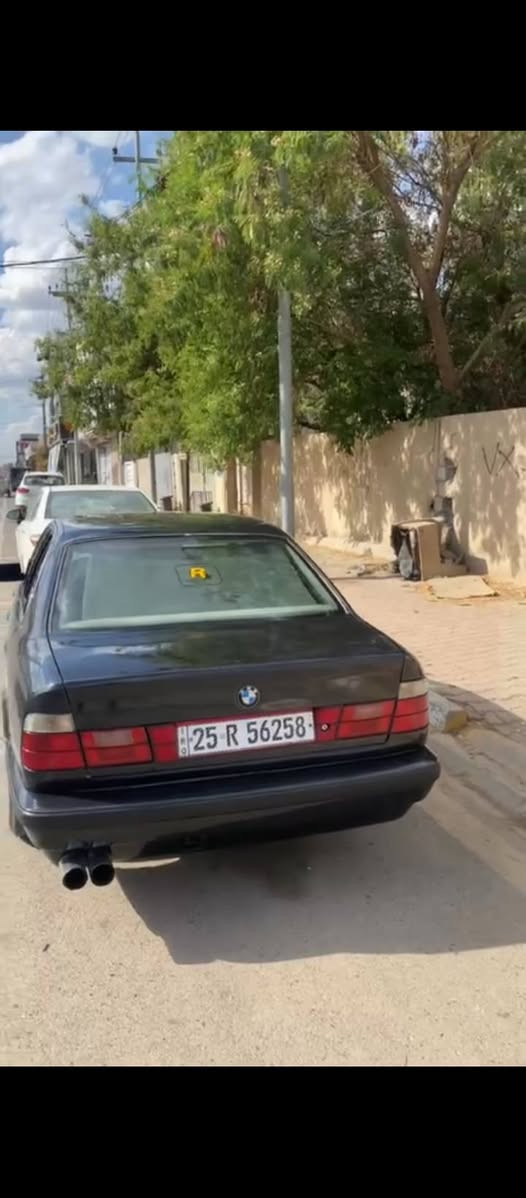 بیێم مۆدیل 1991 ماکینە 520 گێر عادی تەبرید جام کارەبایی کوشن جلد ناو فۆرمیکا رەقەموسەنەوی تازەیە کۆبۆن بەنزینی هەیە سعری 55 مجال *********** كركوك, العراق
