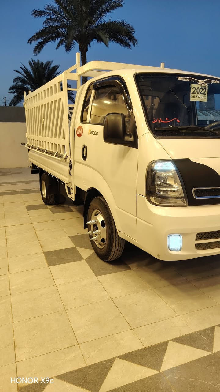 سلا عليكم البيع كيا فحل موديل 2021  رقم بغداد تحويل ثاني يوم سياره مكفوله كفالة عامه جديده بمعنه كلمه وضع شركه محوره 14 ستد 27 مرفوعه وركه تخم تاير جديد كله محرك جديد صدر كير كله وضع شركه مكان سياره تاجي المشاهده رقم تلفون ***********
