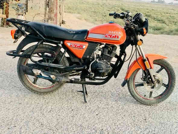 يا الله اسلام عليكم دايون للبيع موديل 23 اوراق استنساخ مكفوله كفاله عامه  كهربائيات كله شغاله سلف هندر شغال محرك 200 اي نقص مابيه السعر 1250 وبيه مجال اتصل ع رقم وبيك خير وتدلل ***********
