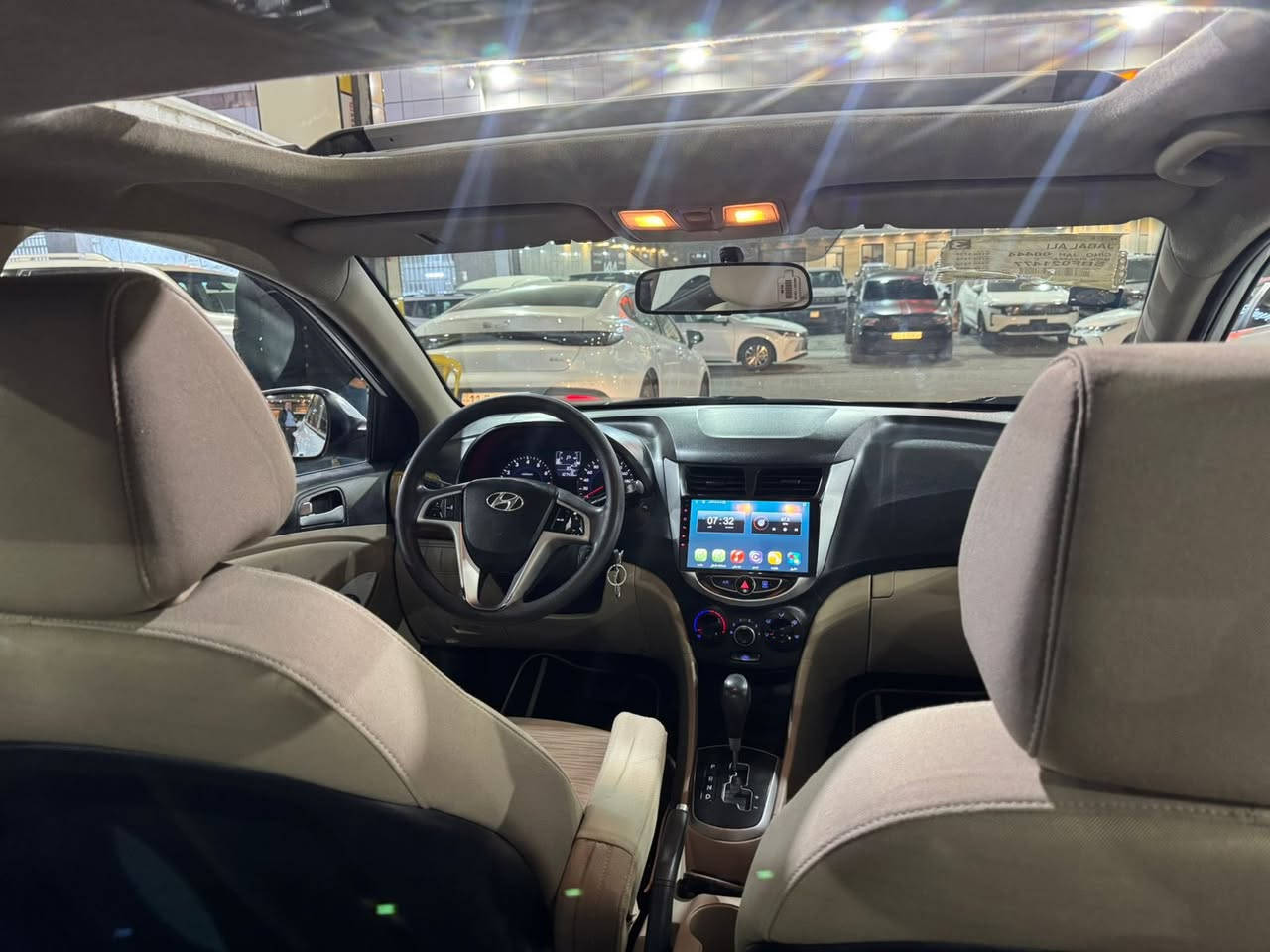 السلام عليكم للبيع🙏🏻
هونداي اكسنت 2016 خليجي 
محرك 1.6 دوش✅
سلايد فتحه✅
كير أوتوماتيك✅
مري شفط ✅
كامرا خلفيه ✅
مسجل شاشه✅
بلوتوث + اوكس كشنات جيس بعده ✅
السيارة ع وضع شركة✅
سنوية و فحص جديدة✅
رقم بغداد بأسمي ✅
تحويل و غرامة شرط✅
السياره مكفوله من صبغ من تبديل وبارد  👋🏻
((عدا فقط هاي الملاحظة الي بل باب ملاعب بيها على كدها ))
كير ومكينه وصدر وتبريد وتخم تاير 
سياره جاهزه لاخير بدون اي نقص
_______________________________________________
السعر:110💸وبي مجال 👋🏻
موقعنه:بغداد الكرخ معارض البياع🏛️
لاتصال والاستفسار:***********1
        ☎️☎️        ☎️☎️      ☎️☎️
