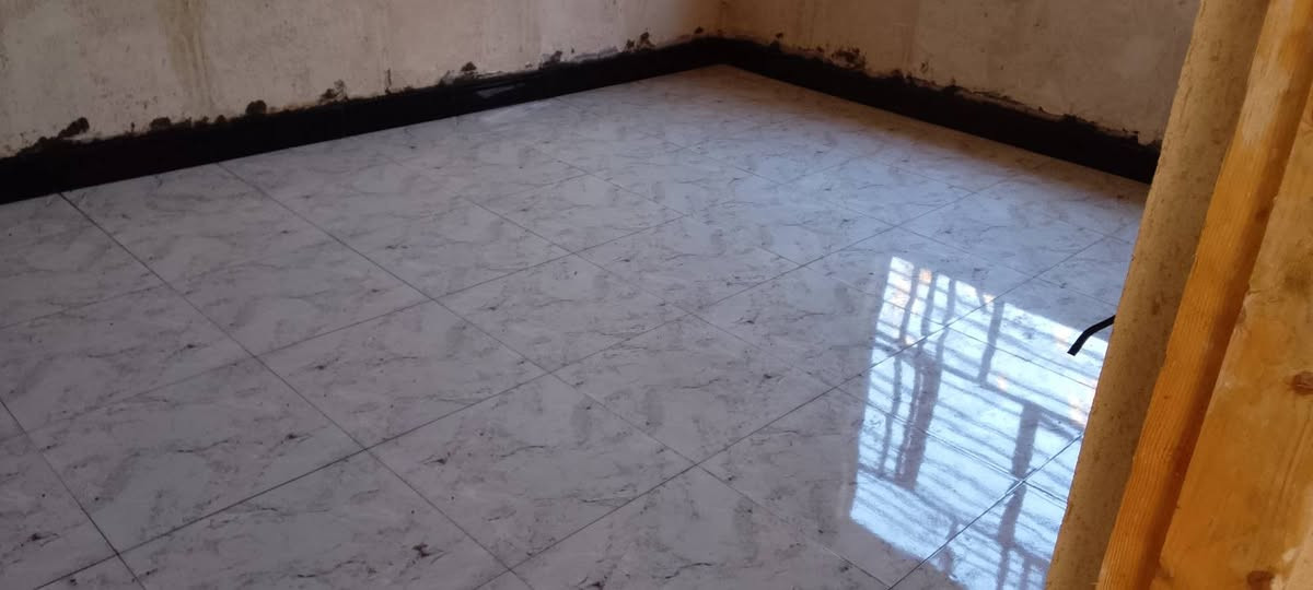 # احد اعمالنه في ال مسيب كادر متميز وسعار مناسبه شغل سيراميك ماء مجاري لبخ تشميع تصفير#@ اعمالنه مسيب كربلاء حصوه ول مناطق المجاوره♕ التواصل عل رقم *********** واتساب  وتصال
